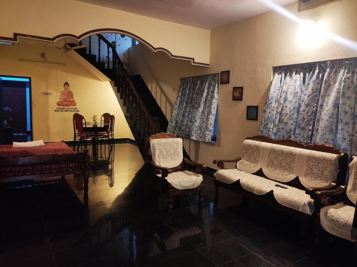 Happy Buddha Homestay Varkala Eksteriør bilde